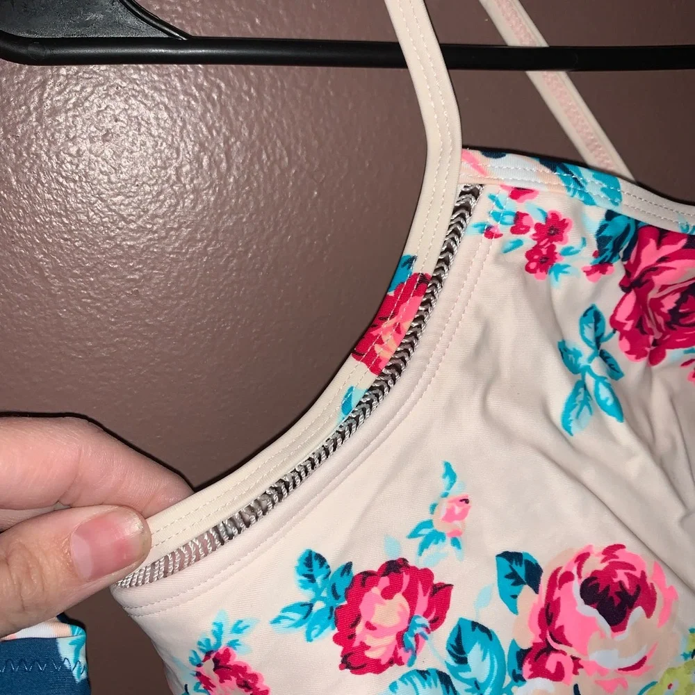 SEASELFIE Swim Suit - Picture 6 of 7